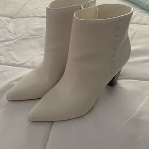 Bandolino Chic Cream Ankle Booties